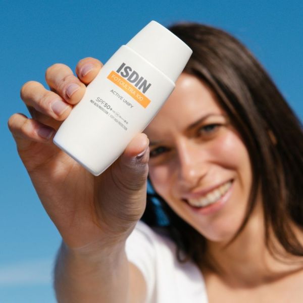 FotoUltra 100 Active Unify Dépigmentant SPF50+ - 50 ml