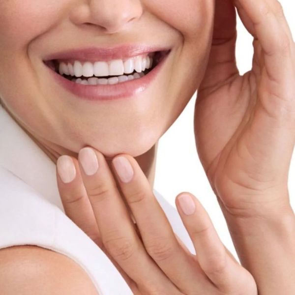Crème Mains Anti-Taches et Anti-Âge SPF 30 HYALURON-FILLER + ELASTICITY - 75 ml