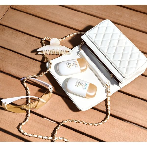 Fluide Invisible Quotidien SPF50 Glow Booster Sun Perfect Air