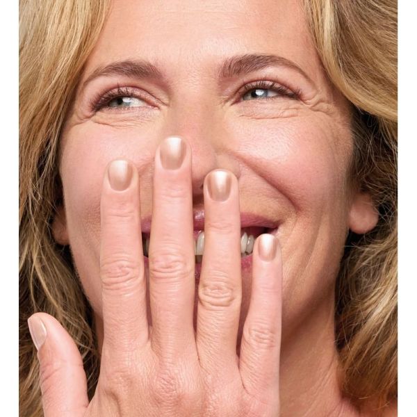 Poderm Color Care Vernis Soin n°217 Or Brillant - 8 ml