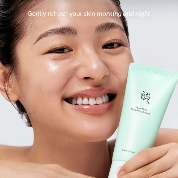 Green Plum Refreshing Cleanser - 100 ml